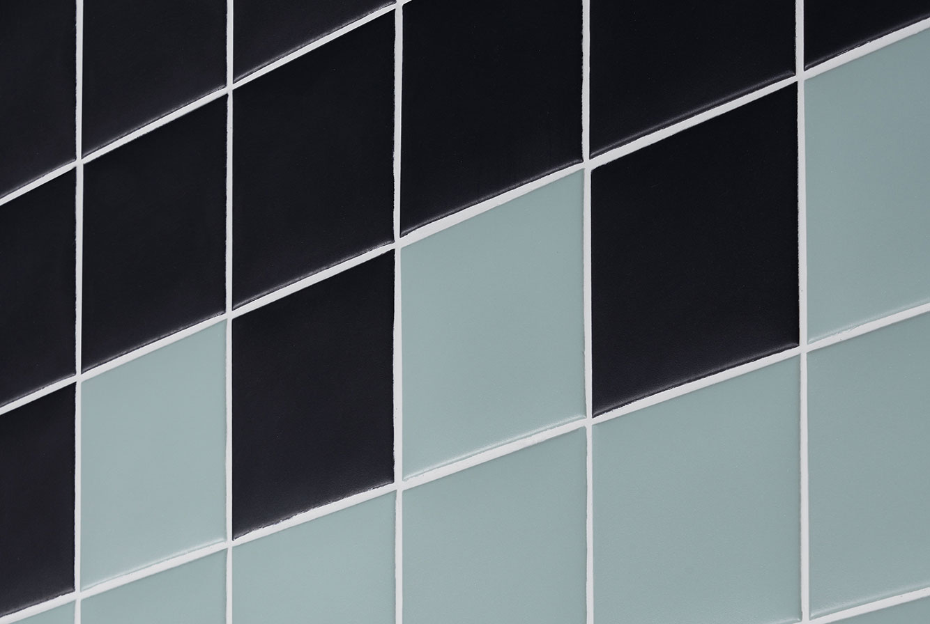 PIXEL41 / BLACK / CELADON
